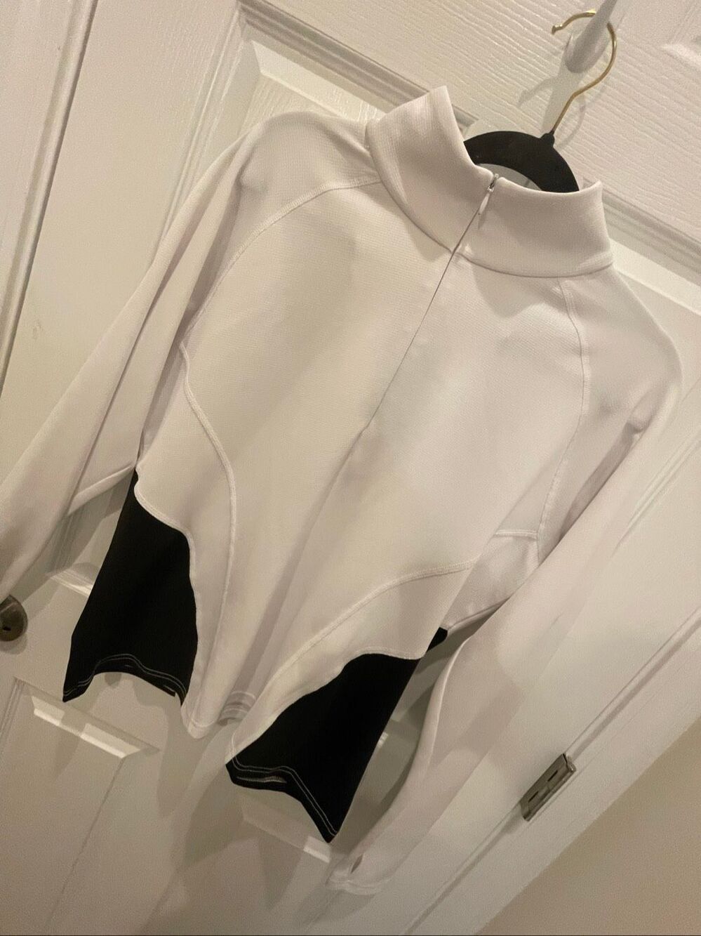 Nordic Track women’s 1/4 zip size large white black